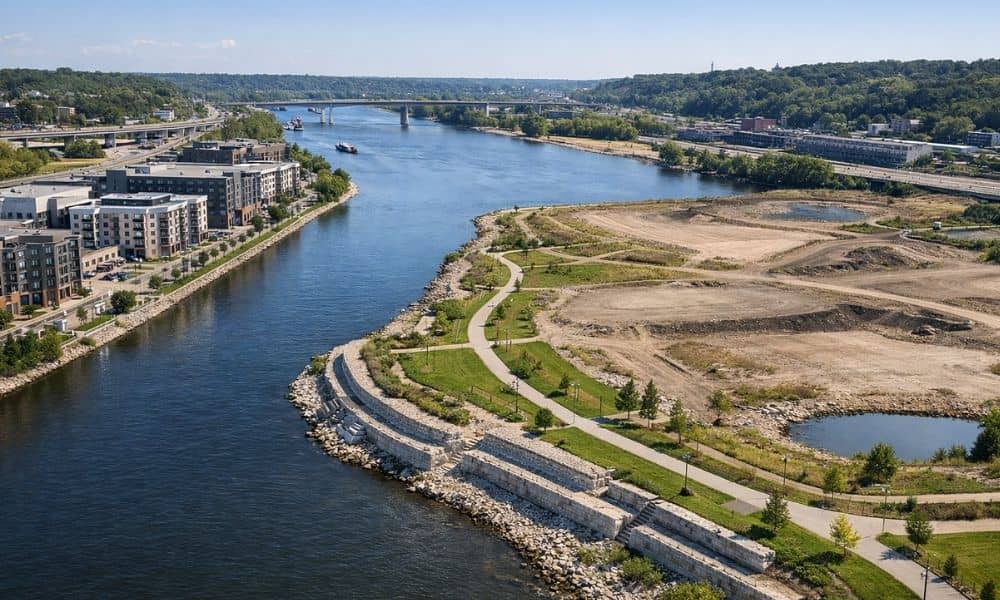 Mississippi River riverfront redevelopment project supported by LiDAR mapping